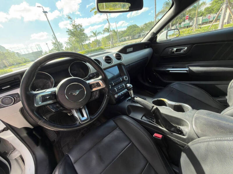 2016 Ford Mustang EcoBoost Premium