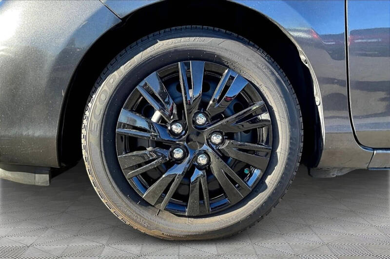 2014 Toyota Prius c One
