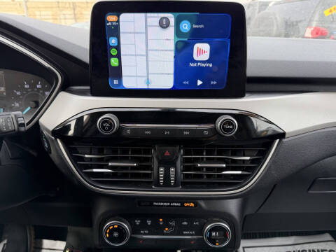 2020 Ford Escape SE