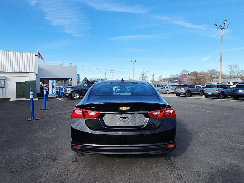 2023 Chevrolet Malibu LT