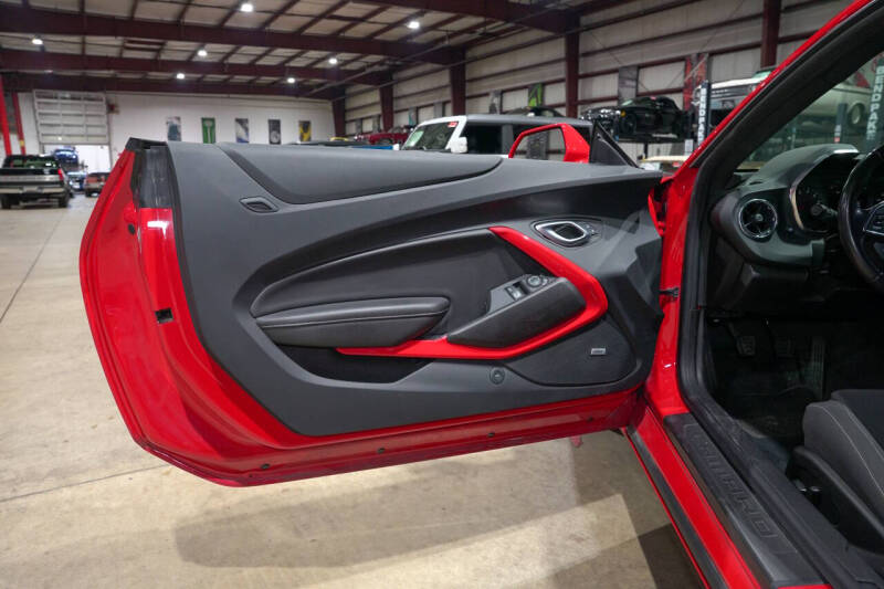 2022 Chevrolet Camaro LT1