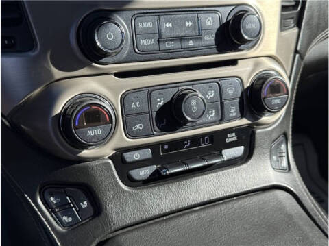 2017 GMC Yukon XL Denali