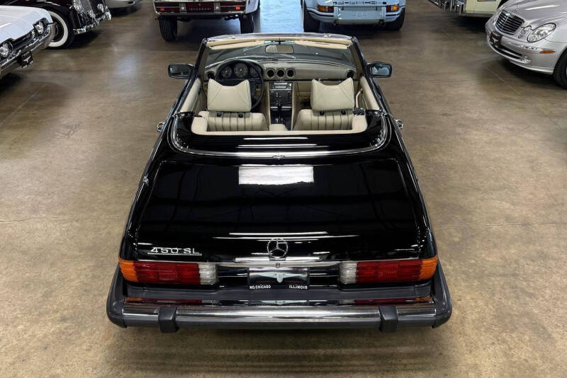 1977 Mercedes-Benz 450-Class