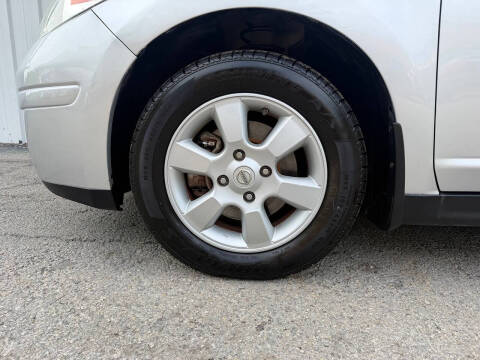 2009 Nissan Versa 1.8 SL