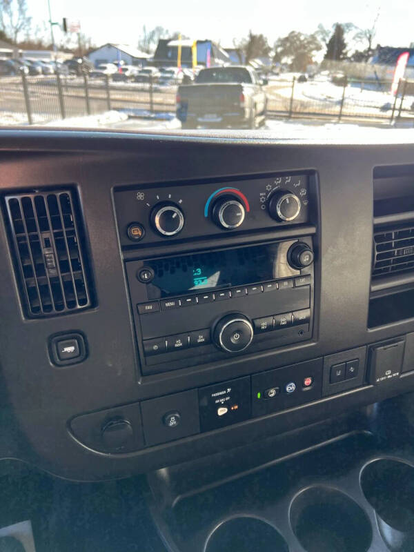 2021 Chevrolet Express 3500