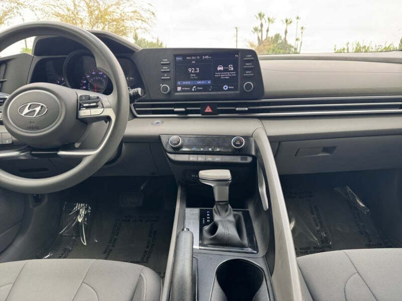 2023 Hyundai Elantra