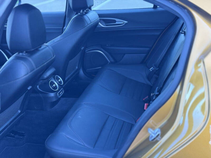 2023 Alfa Romeo Giulia Veloce