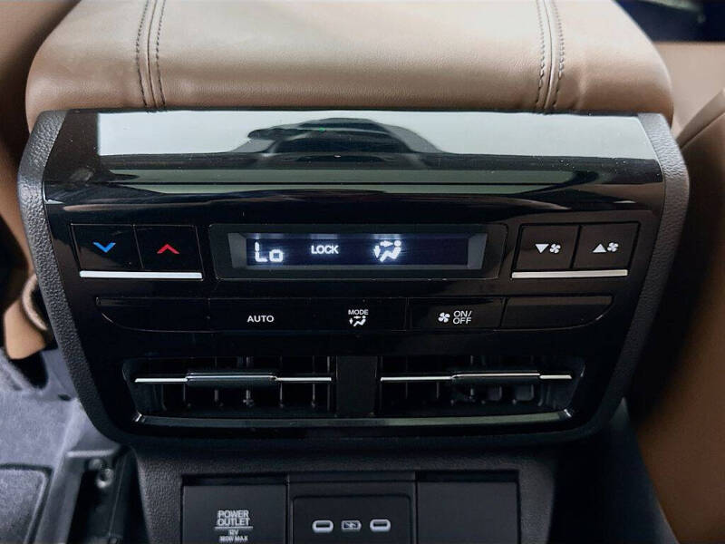 2025 Acura MDX w/Tech
