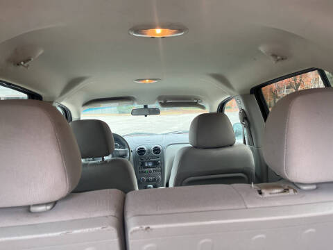 2011 Chevrolet HHR LS