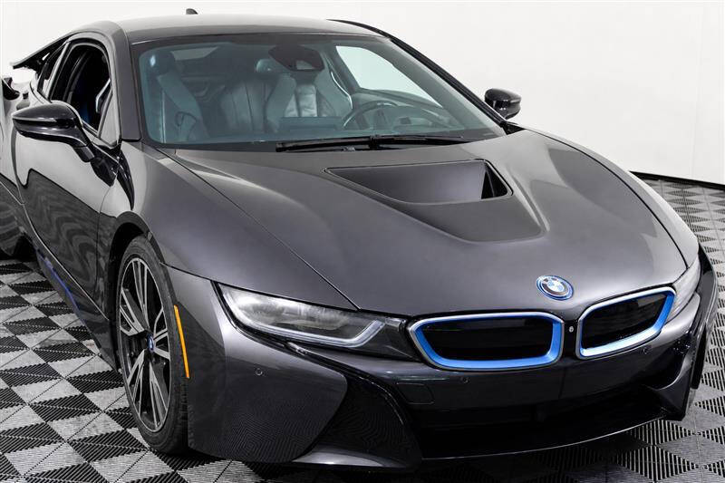 2015 BMW i8