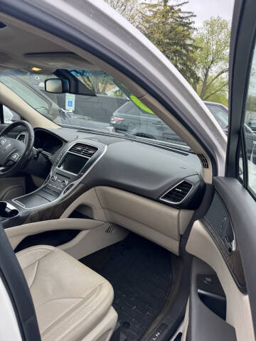 2016 Lincoln MKX Reserve