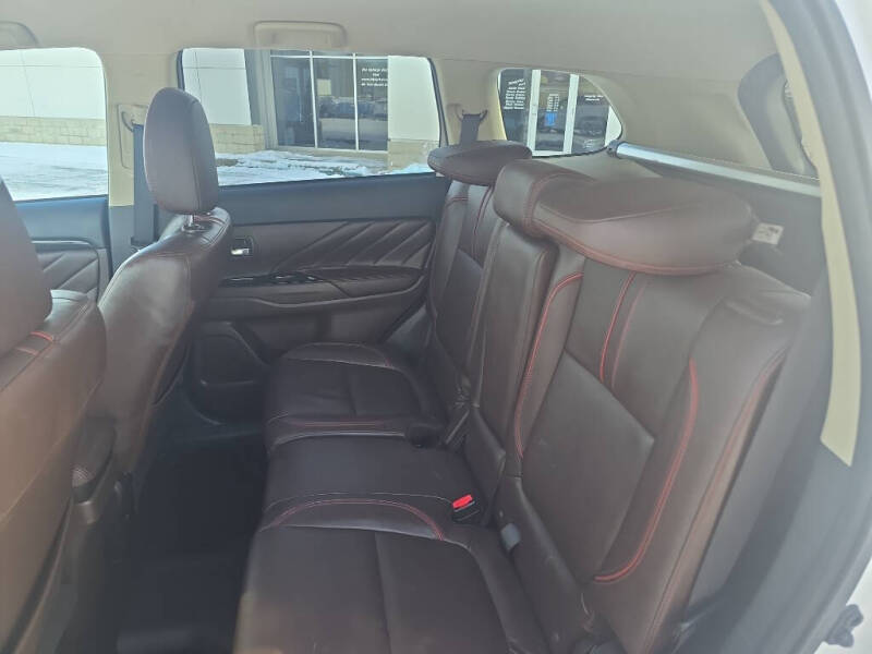 2018 Mitsubishi Outlander PHEV SEL