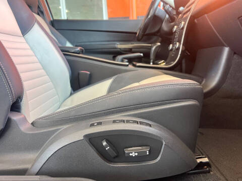 2012 Volvo C30 T5 R-Design Platinum