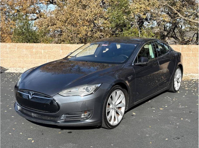 2014 Tesla Model S