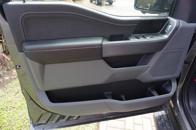 2025 Ford F-150 Lightning XLT