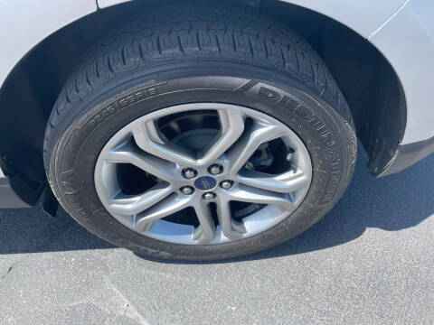 2016 Ford Edge Titanium
