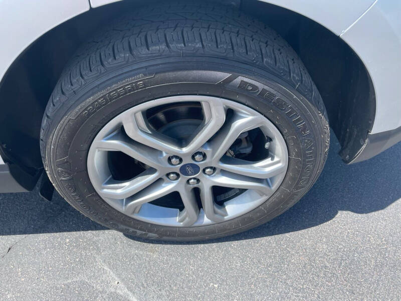 2016 Ford Edge Titanium