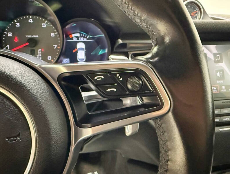 2017 Porsche Macan S