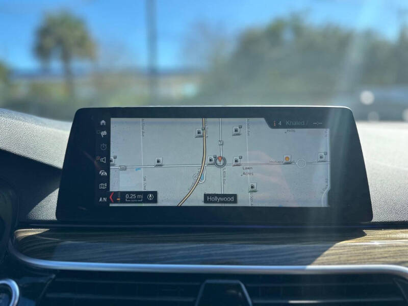 2018 BMW 5 Series 530i