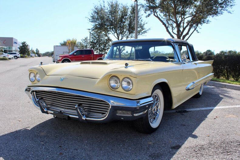 1959 Ford Thunderbird