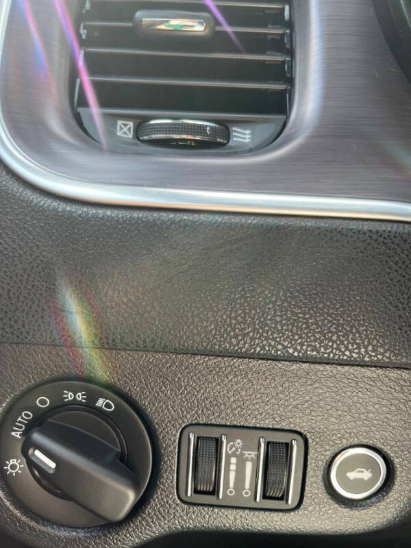 2018 Dodge Charger SXT