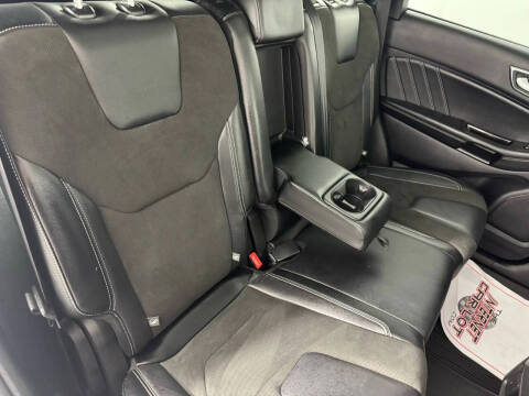 2019 Ford Edge ST