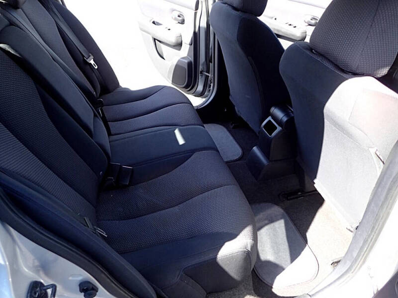 2008 Nissan Versa 1.8 S