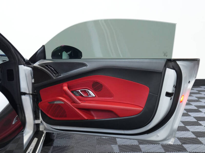 2018 Audi R8 5.2 quattro V10 Plus