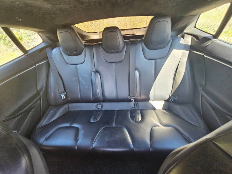 2016 Tesla Model S 90D