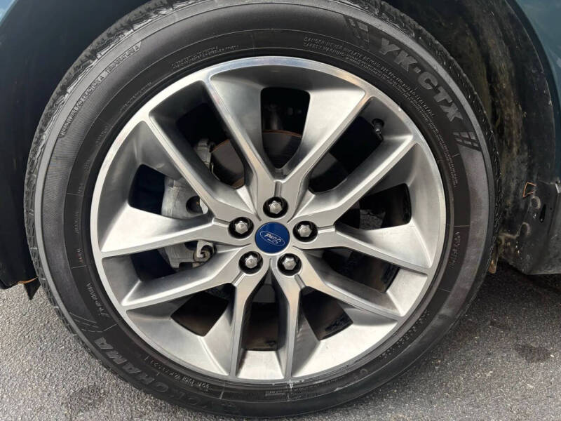 2016 Ford Edge Titanium