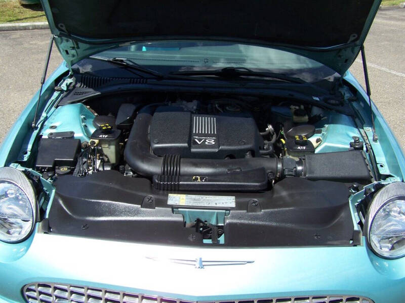 2002 Ford Thunderbird Deluxe