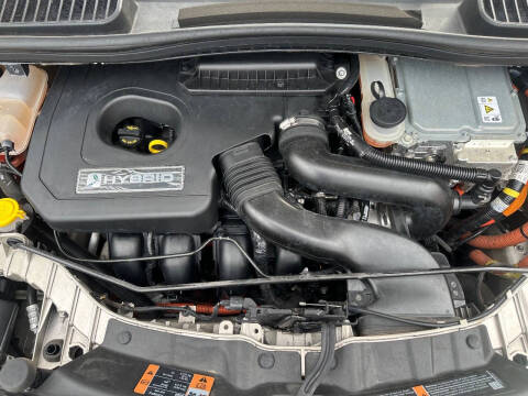 2017 Ford C-MAX Hybrid SE