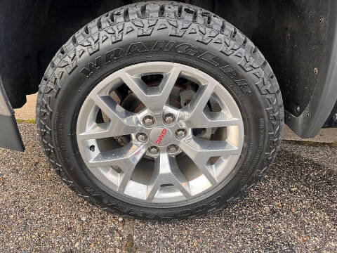 2017 GMC Sierra 1500 SLT