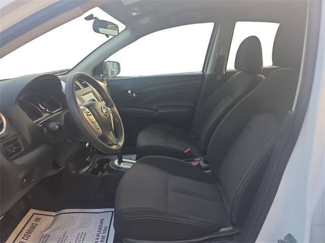 2018 Nissan Versa