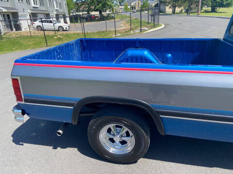 1992 Dodge RAM 150 LE