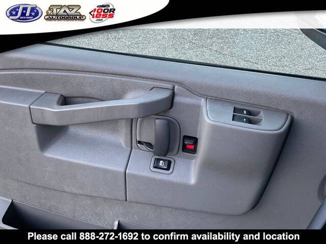 2021 Chevrolet Express LS 3500