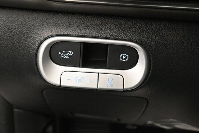 2025 Genesis GV60 Standard