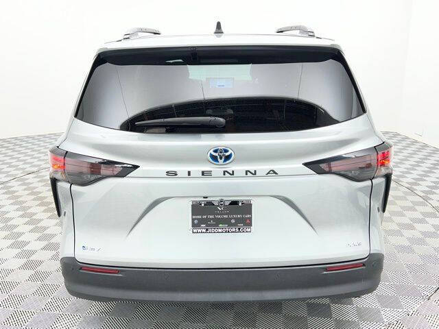 2025 Toyota Sienna