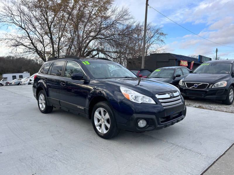 2013 Subaru Outback for sale at Dutch and Dillon Car Sales in Lee's Summit MO