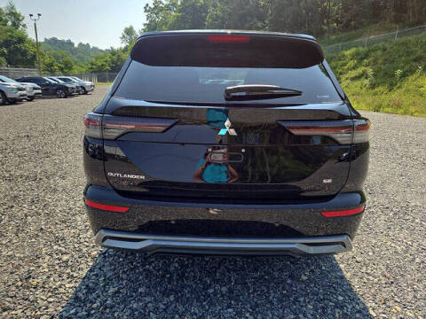 2025 Mitsubishi Outlander SE