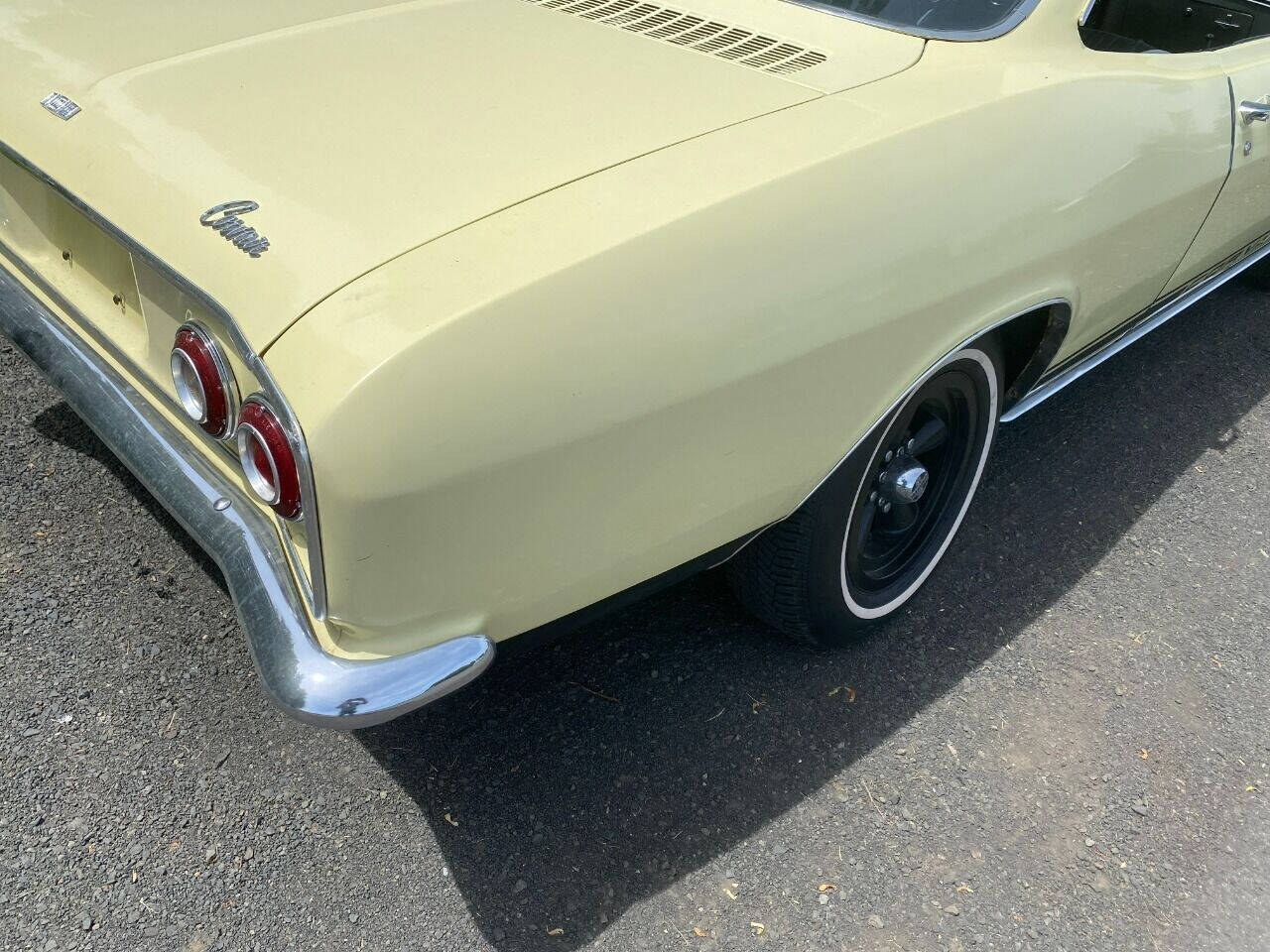 1965 Chevrolet Corvair 6