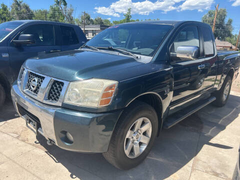 2004 Nissan Titan LE