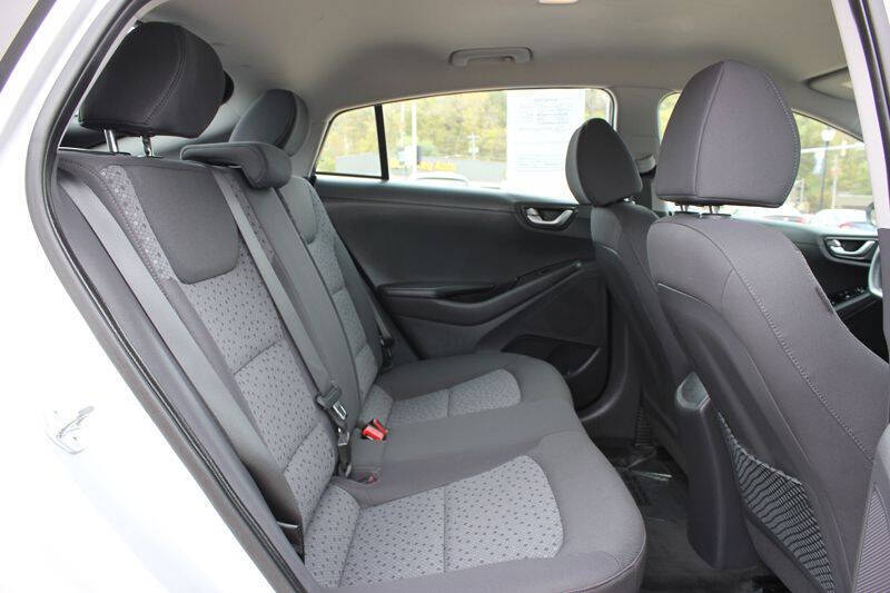 2018 Hyundai Ioniq Hybrid Blue