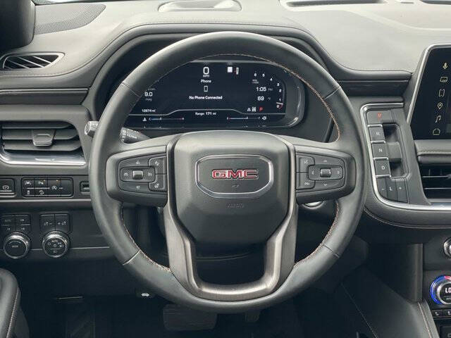 2023 GMC Yukon AT4