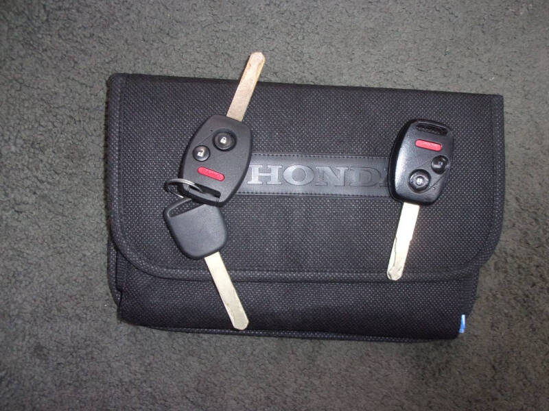 Image 6 of 2015 Honda Odyssey LX