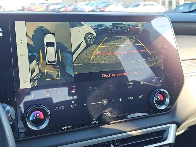 2023 Lexus RX 350 F SPORT Handling