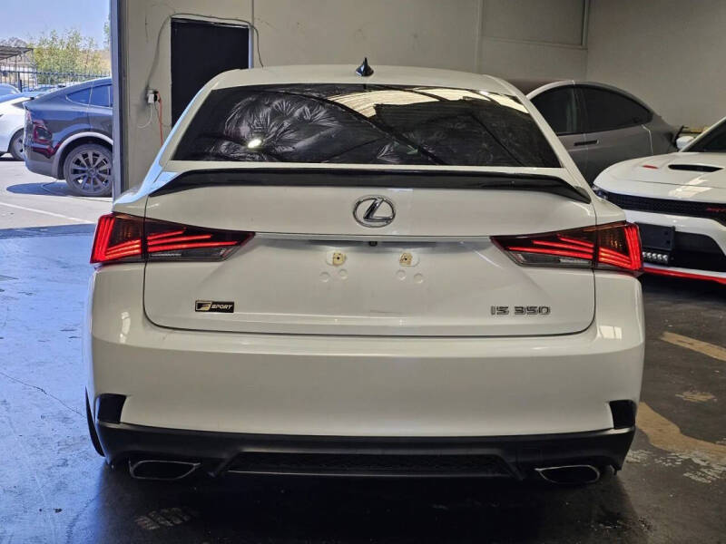 2017 Lexus IS 350