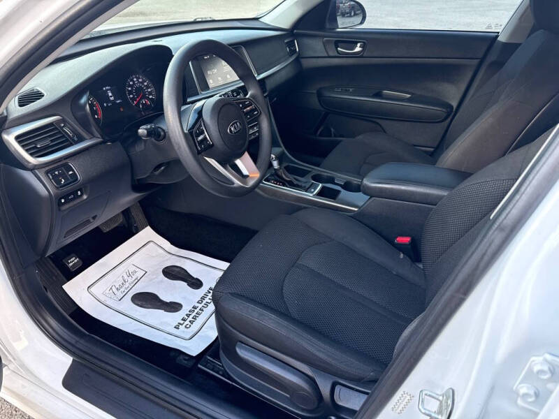 2020 Kia Optima LX
