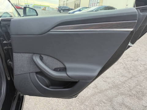 2021 Tesla Model S Long Range