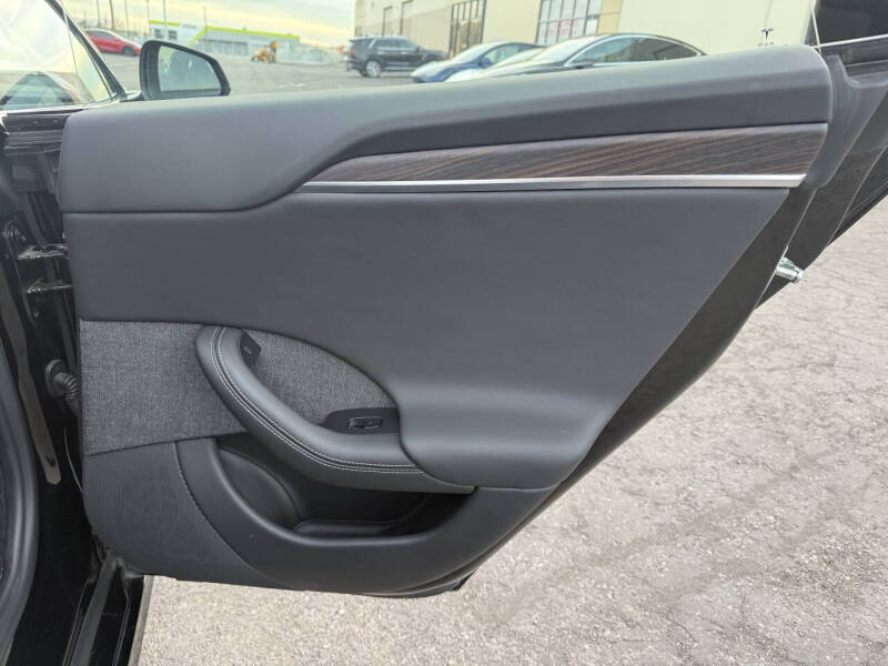 2021 Tesla Model S Long Range